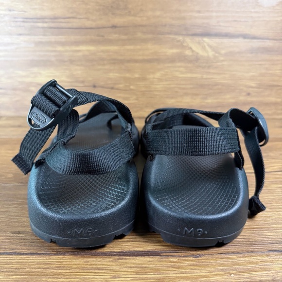 Chaco Z1 Classic Black Outdoor‎ Hiking Sandals Men’s Size 9 Vibram Shoes main image 5